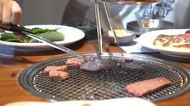 高清实拍韩式烤肉店视频素材视频的预览图